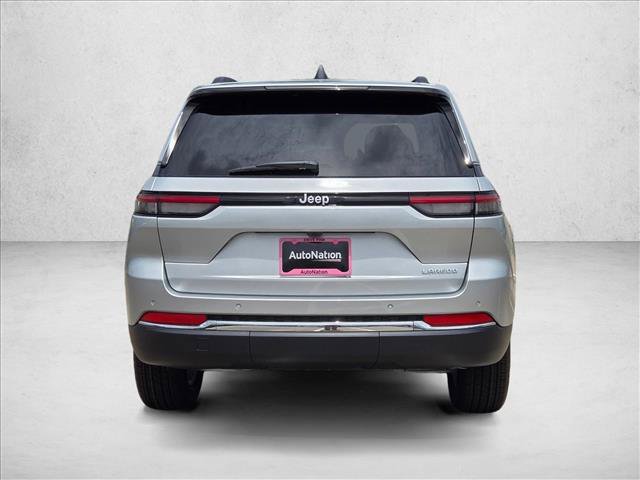 New 2026 Jeep Grand Cherokee Laredo RWD image 7