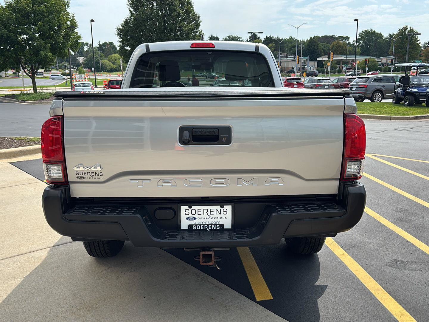 Used 2019 Toyota Tacoma SR AWD/4WD image 7