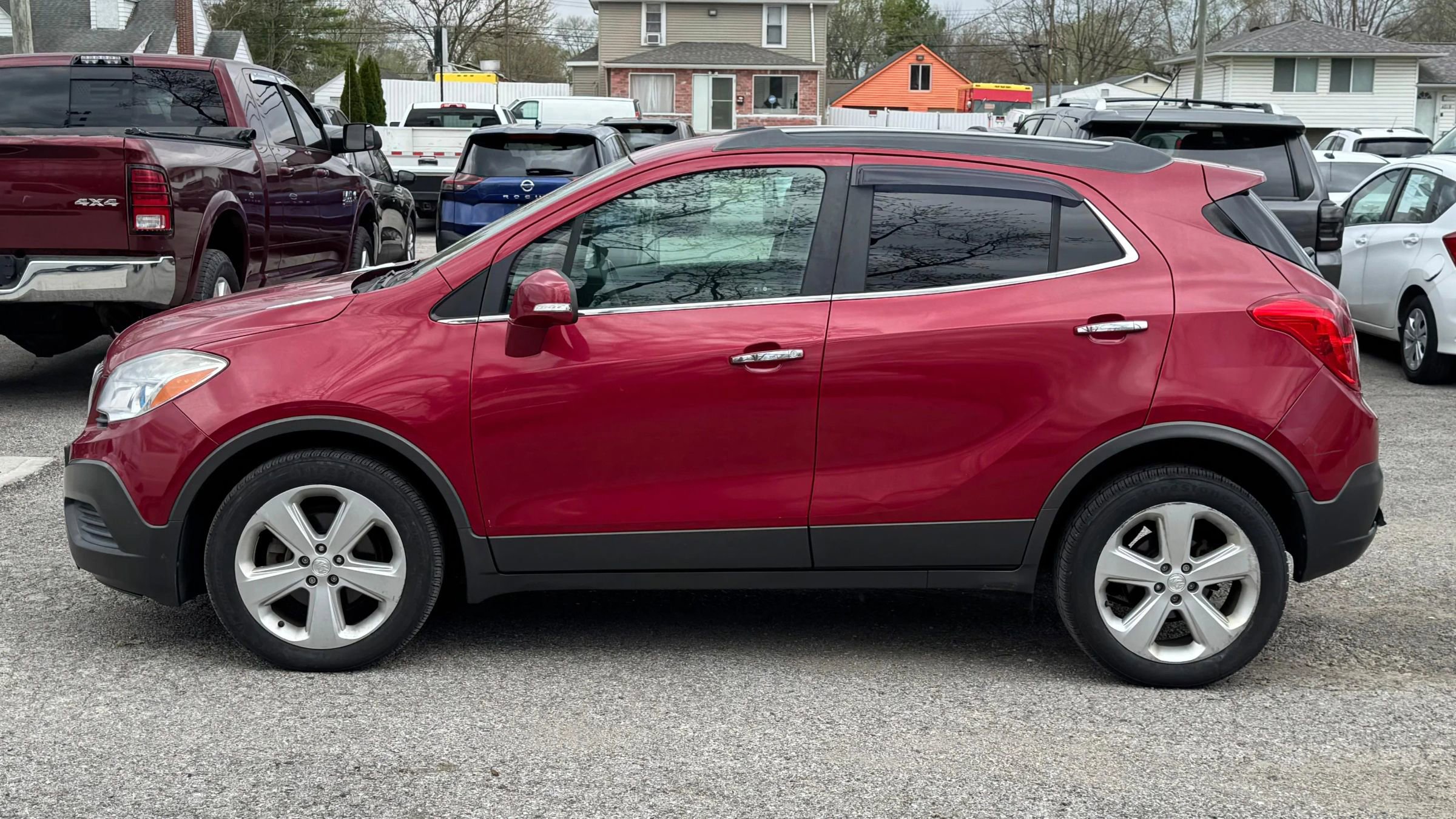 Used 2016 Buick Encore FWD image 2