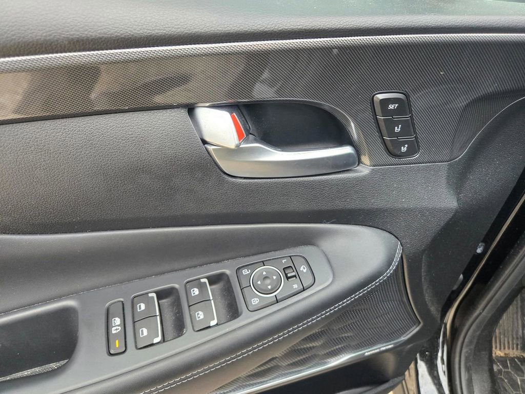 Used 2023 Hyundai Santa Fe Limited image 20