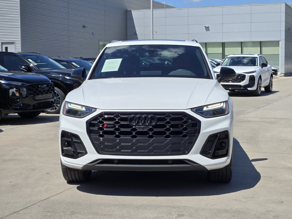 Certified 2023 Audi SQ5 Premium Plus w/ Premium Plus Package AWD/4WD image 4
