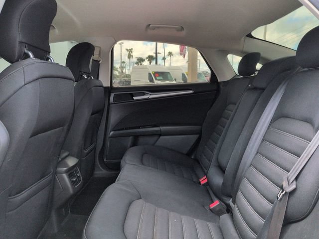 Used 2013 Ford Fusion SE FWD image 13