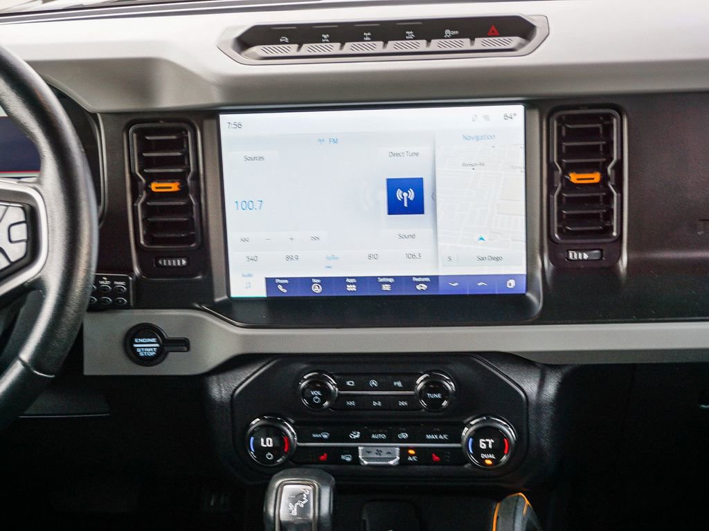 Used 2023 Ford Bronco Badlands image 16