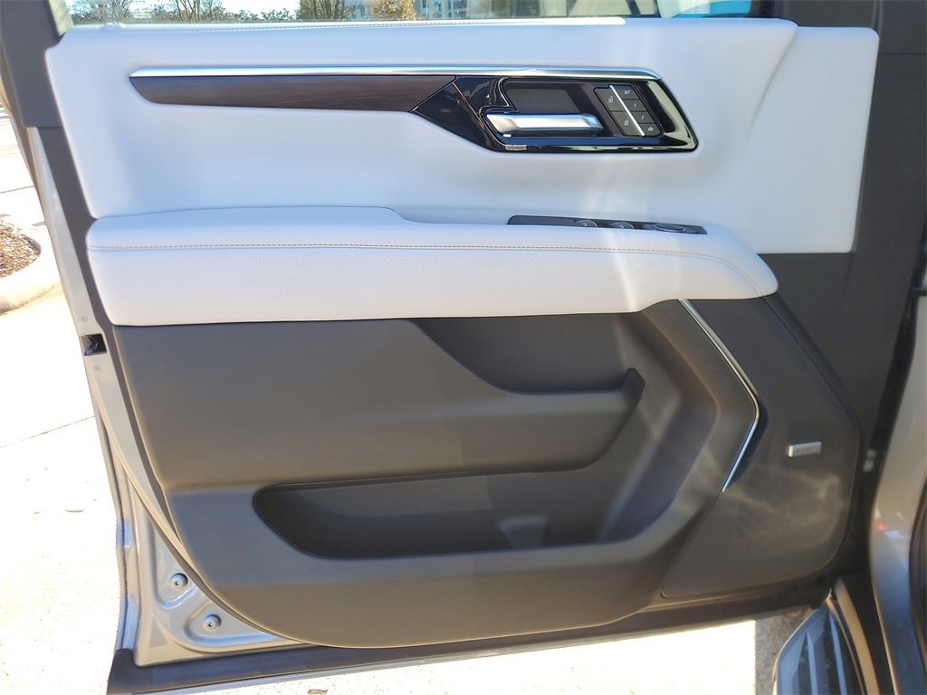 New 2026 Chevrolet Tahoe Premier image 19