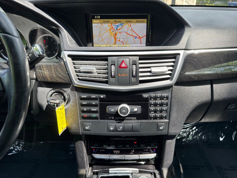 Used 2011 Mercedes-Benz E 350 4MATIC Sedan image 20