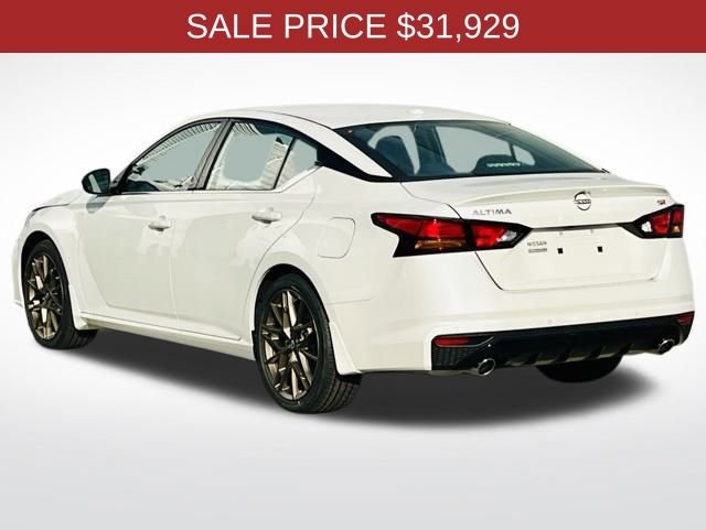 New 2025 Nissan Altima 2.5 SR w/ SR Premium Package image 8