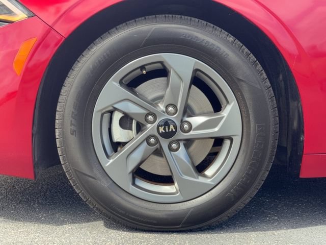 Used 2021 Kia K5 LXS FWD image 12