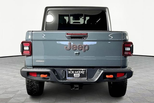 Used 2024 Jeep Gladiator Mojave w/ Technology Group image 5