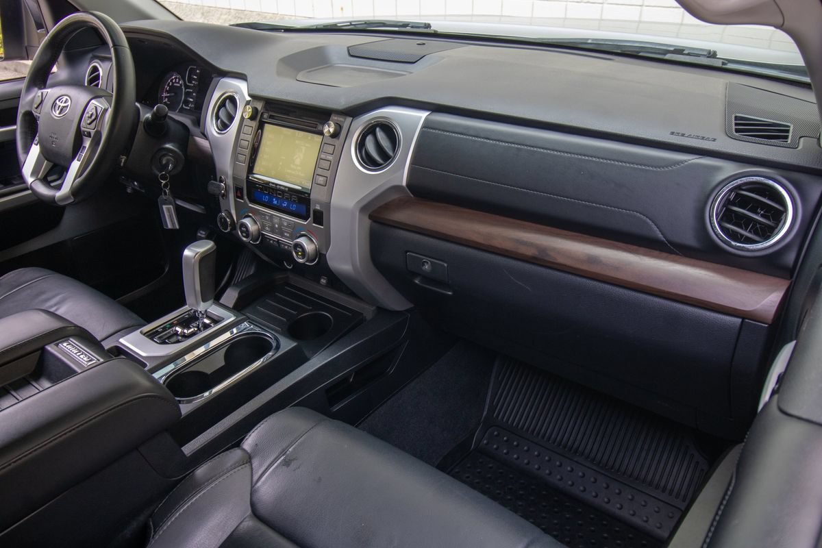 Used 2018 Toyota Tundra Limited AWD/4WD image 22