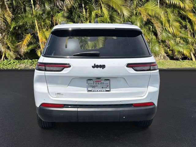 Used 2024 Jeep Grand Cherokee L Altitude RWD image 7
