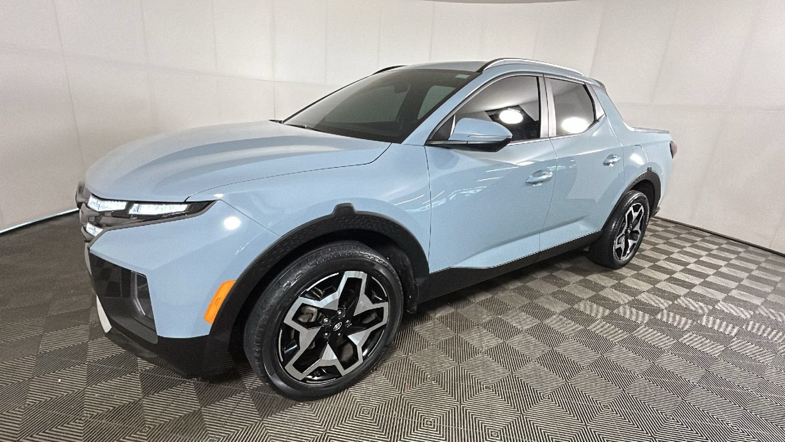 Used 2022 Hyundai Santa Cruz Limited AWD/4WD image 9