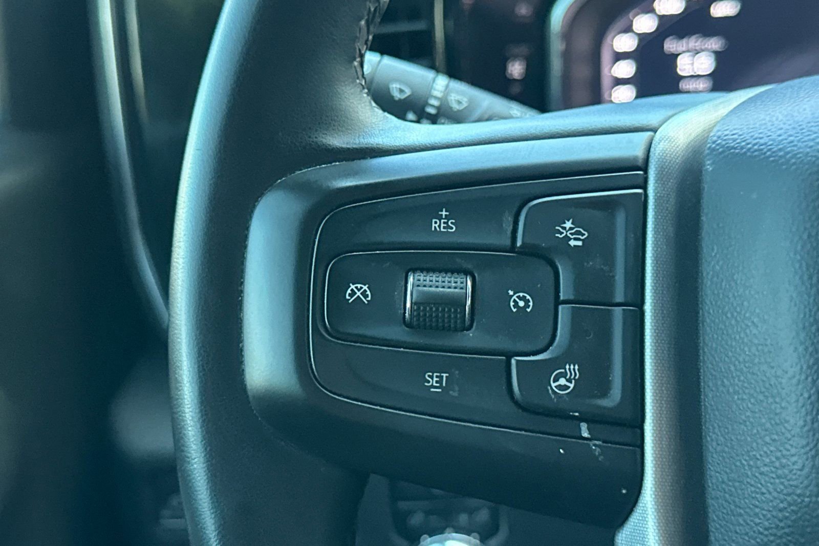 Used 2024 GMC Sierra 1500 Elevation image 34