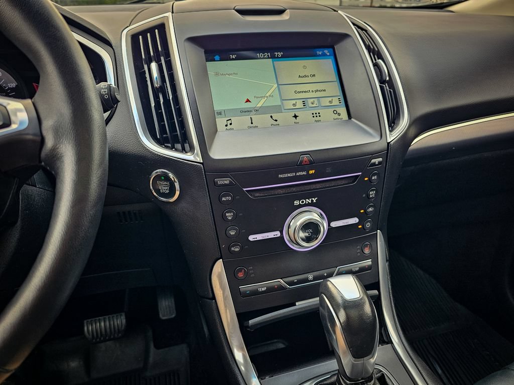 Used 2017 Ford Edge Titanium w/ Technology Package AWD/4WD image 22