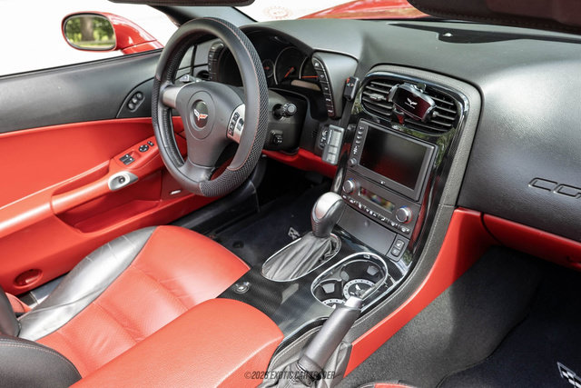 Used 2008 Chevrolet Corvette Convertible w/ Preferred Equipment Group RWD image 31