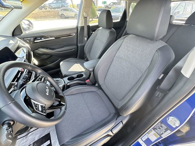 Certified 2025 Kia Seltos S image 14