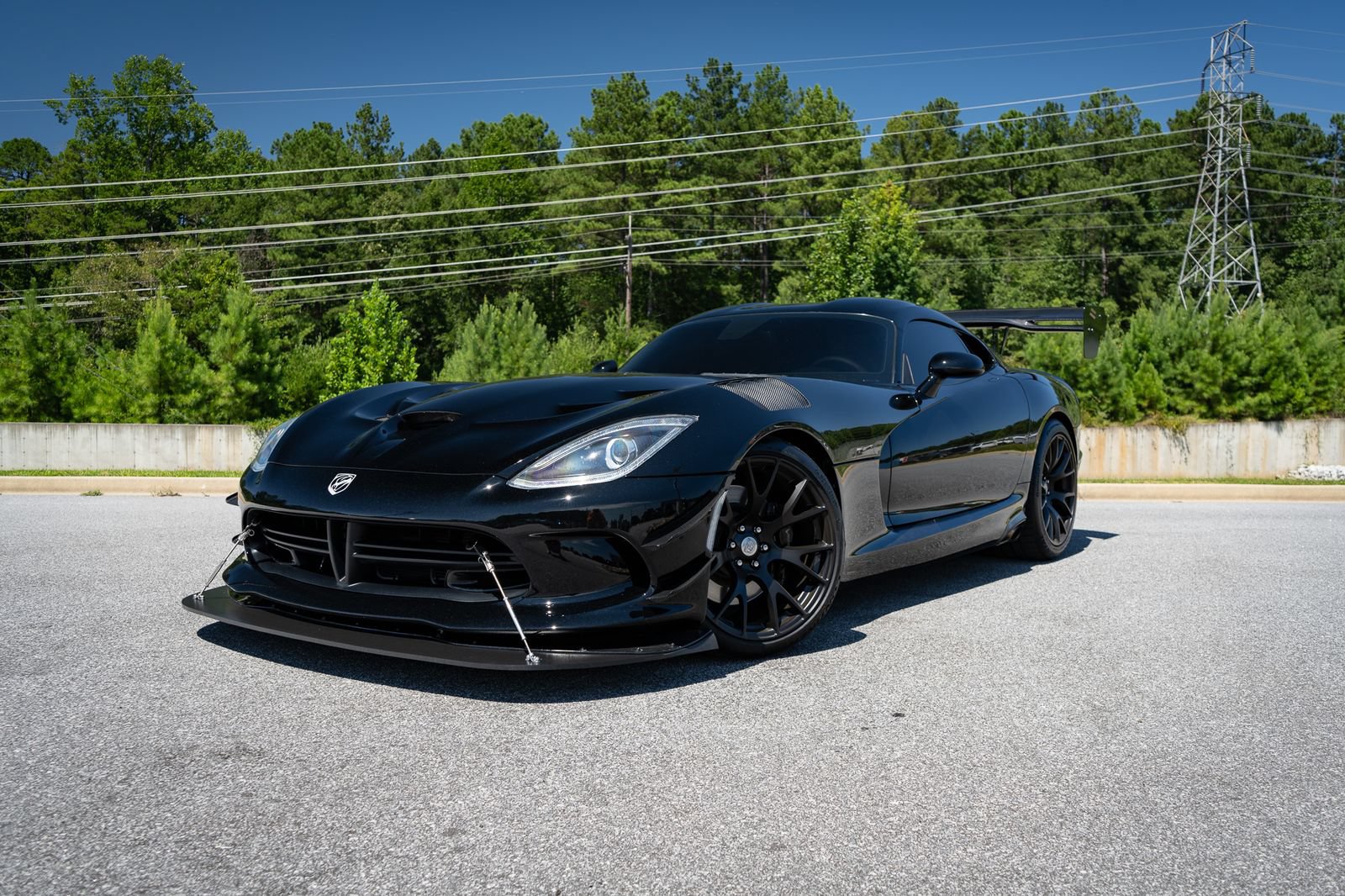 Used 2014 SRT Viper SRT-10 w/ Advanced Aerodynamics Package RWD image 5
