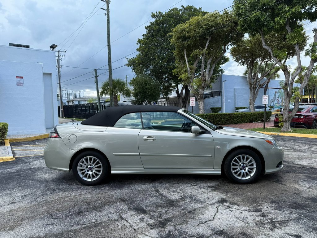 Used 2008 Saab 9-3 2.0T w/ Cold Weather Package image 6