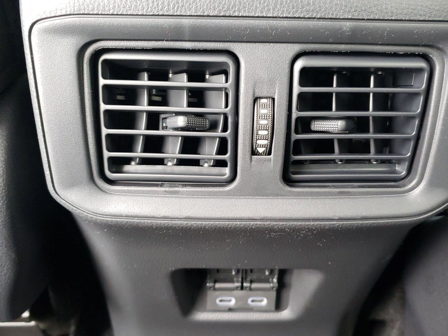 New 2025 Toyota RAV4 Limited image 11