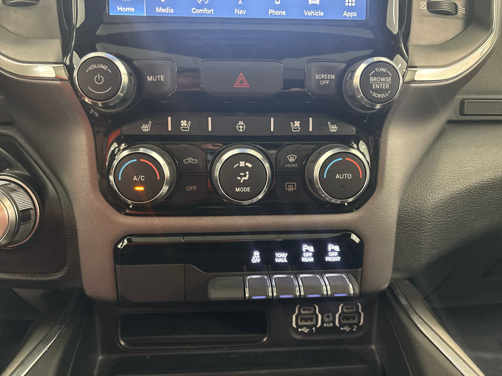 Used 2022 RAM 1500 Laramie image 34