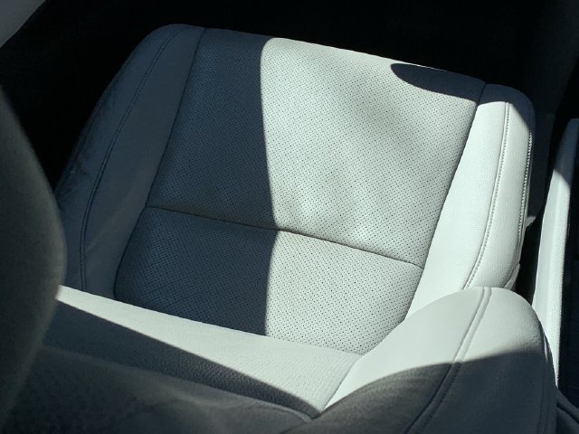 Used 2018 Honda Odyssey Elite image 18