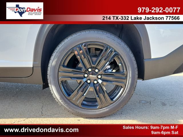 New 2026 GMC Acadia Elevation w/ Black Edition FWD image 8