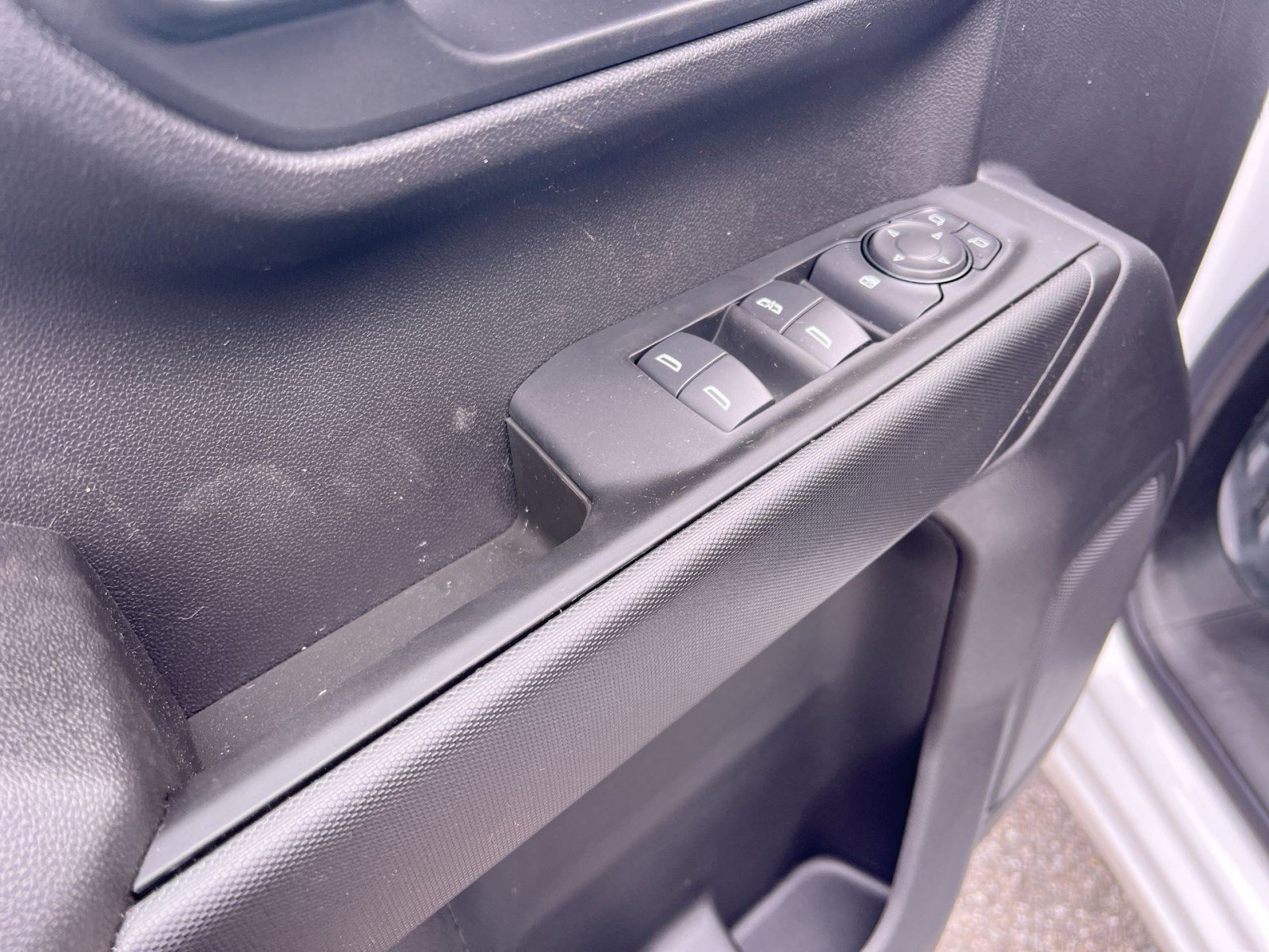 New 2026 GMC Sierra 1500 Pro w/ Pro Value Package image 14