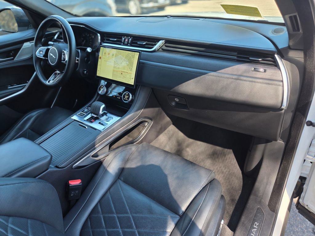 Used 2022 Jaguar F-PACE S AWD/4WD image 26
