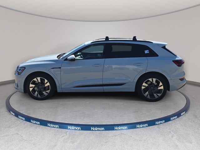 Used 2021 Audi e-tron Premium w/ Convenience Plus Package AWD/4WD image 9