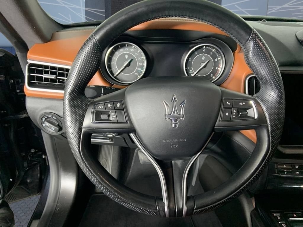 Used 2021 Maserati Ghibli RWD image 28
