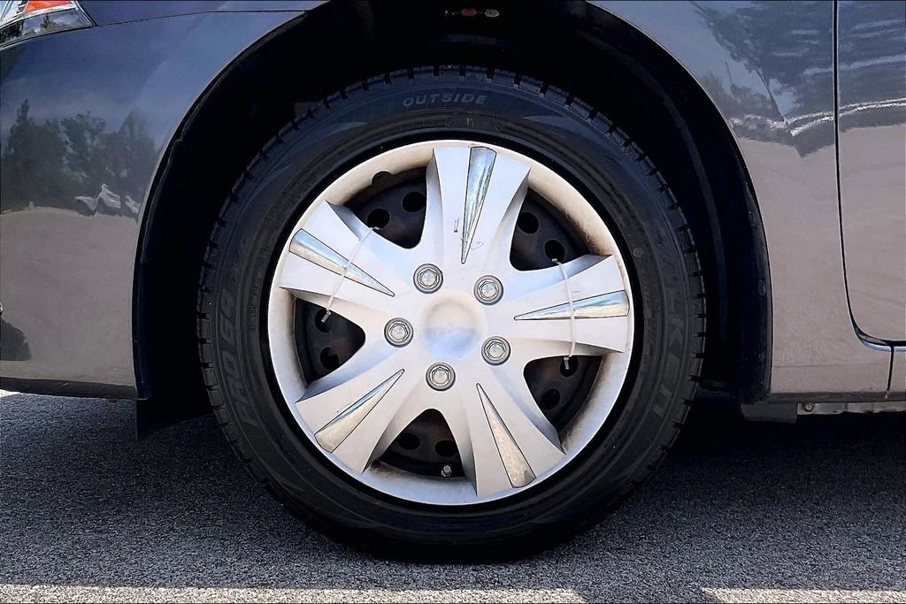 Used 2014 Nissan Sentra SV FWD image 9