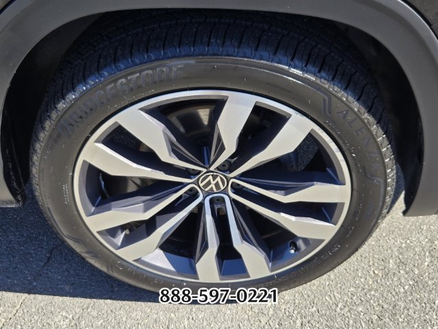 Used 2021 Volkswagen Atlas Cross Sport SEL Premium R-Line AWD/4WD image 21