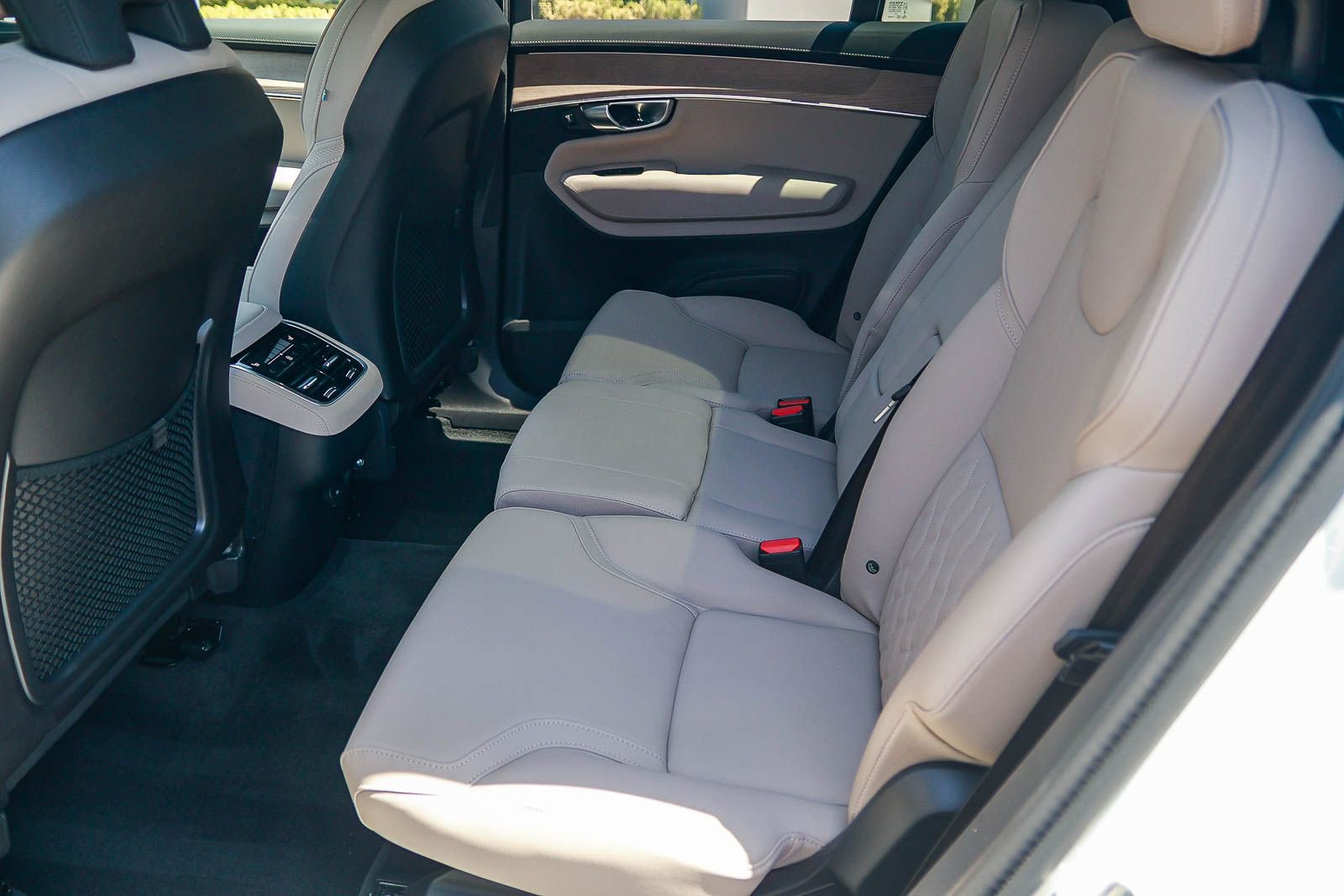 Certified 2026 Volvo XC90 B6 Plus AWD/4WD image 19