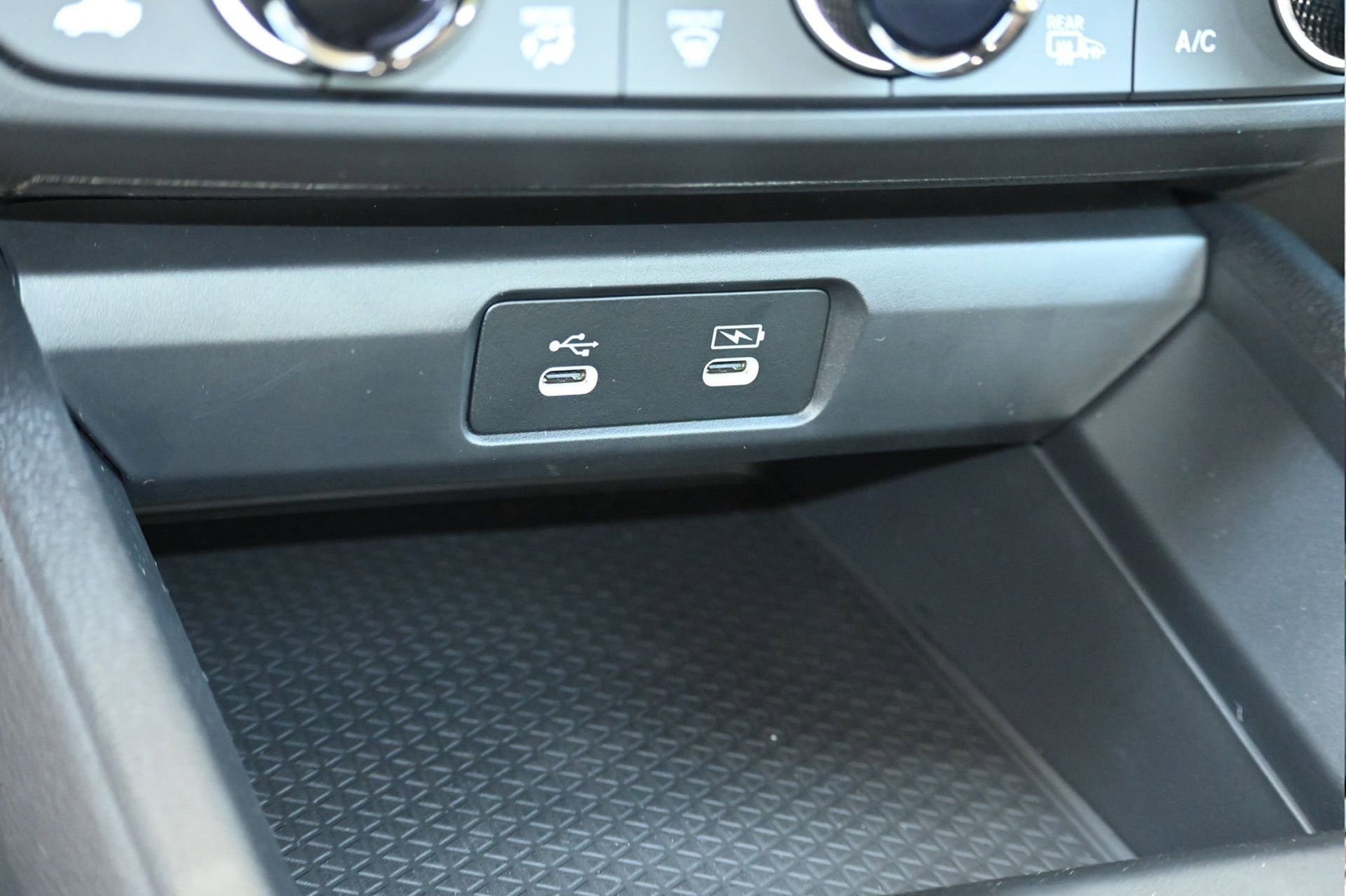 Used 2025 Honda Accord SE image 35