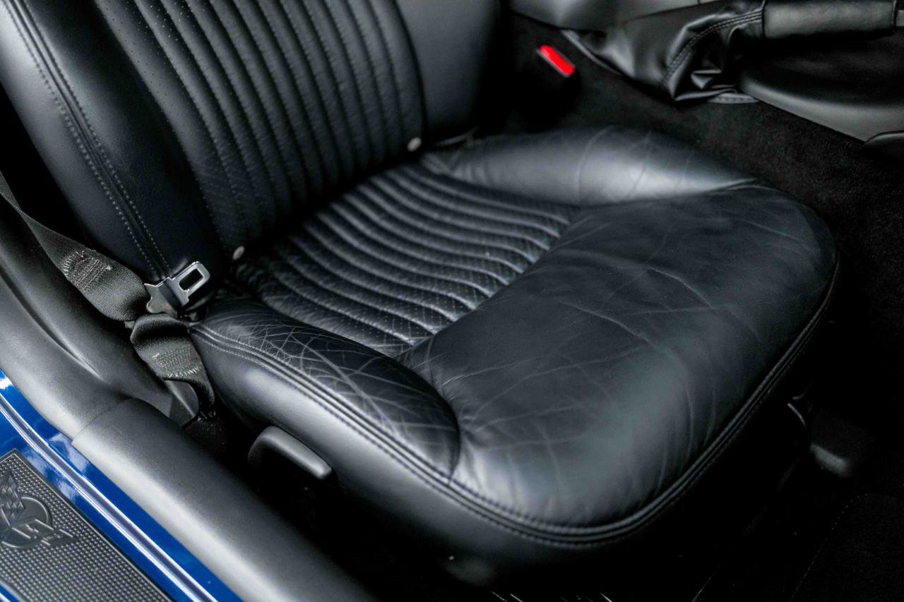 Used 2004 Chevrolet Corvette Z06 w/ Z06 Preferred Equipment Group image 73