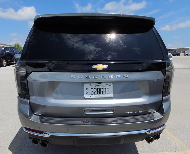 Used 2026 Chevrolet Suburban Premier AWD/4WD image 14