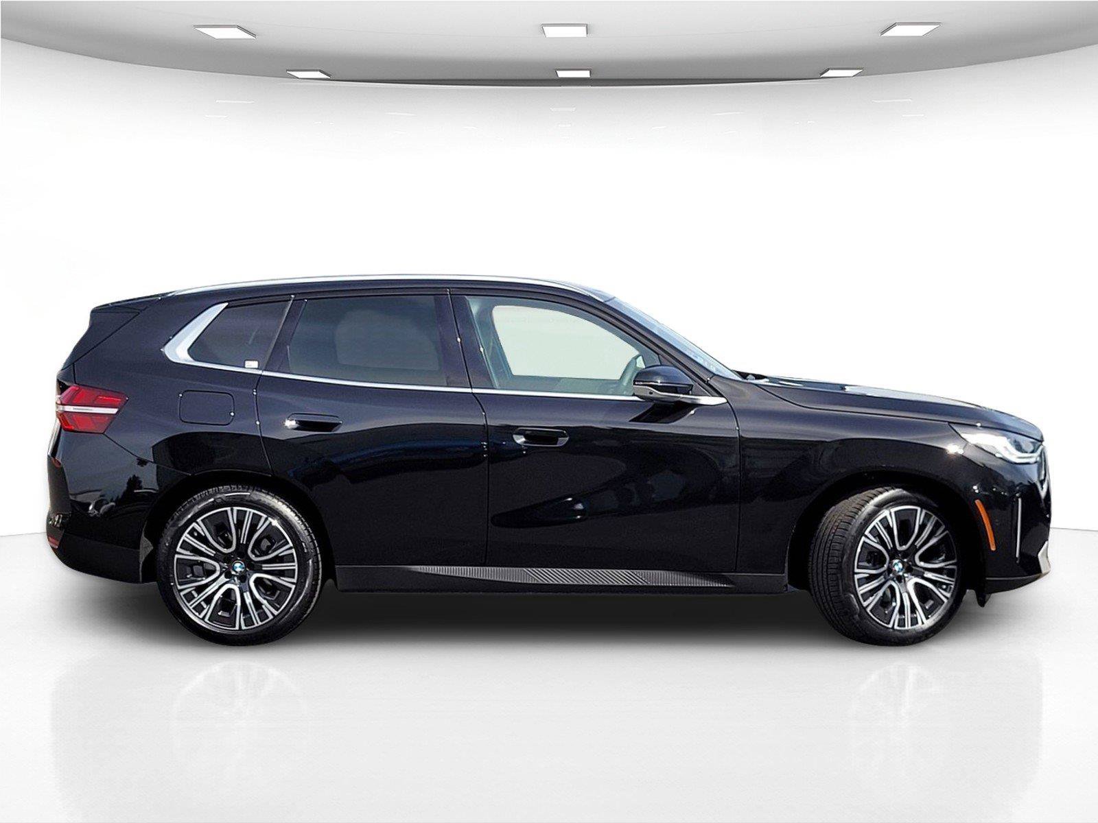 Used 2026 BMW X3 xDrive30i w/ Premium Package AWD/4WD image 5