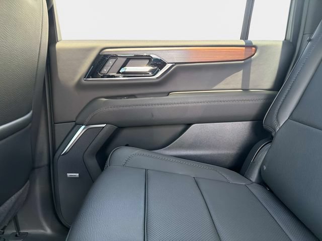 New 2026 GMC Yukon XL Denali w/ Denali Reserve Package RWD image 14