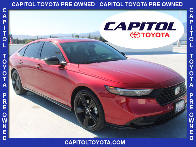 Used 2025 Honda Accord Sport image 1