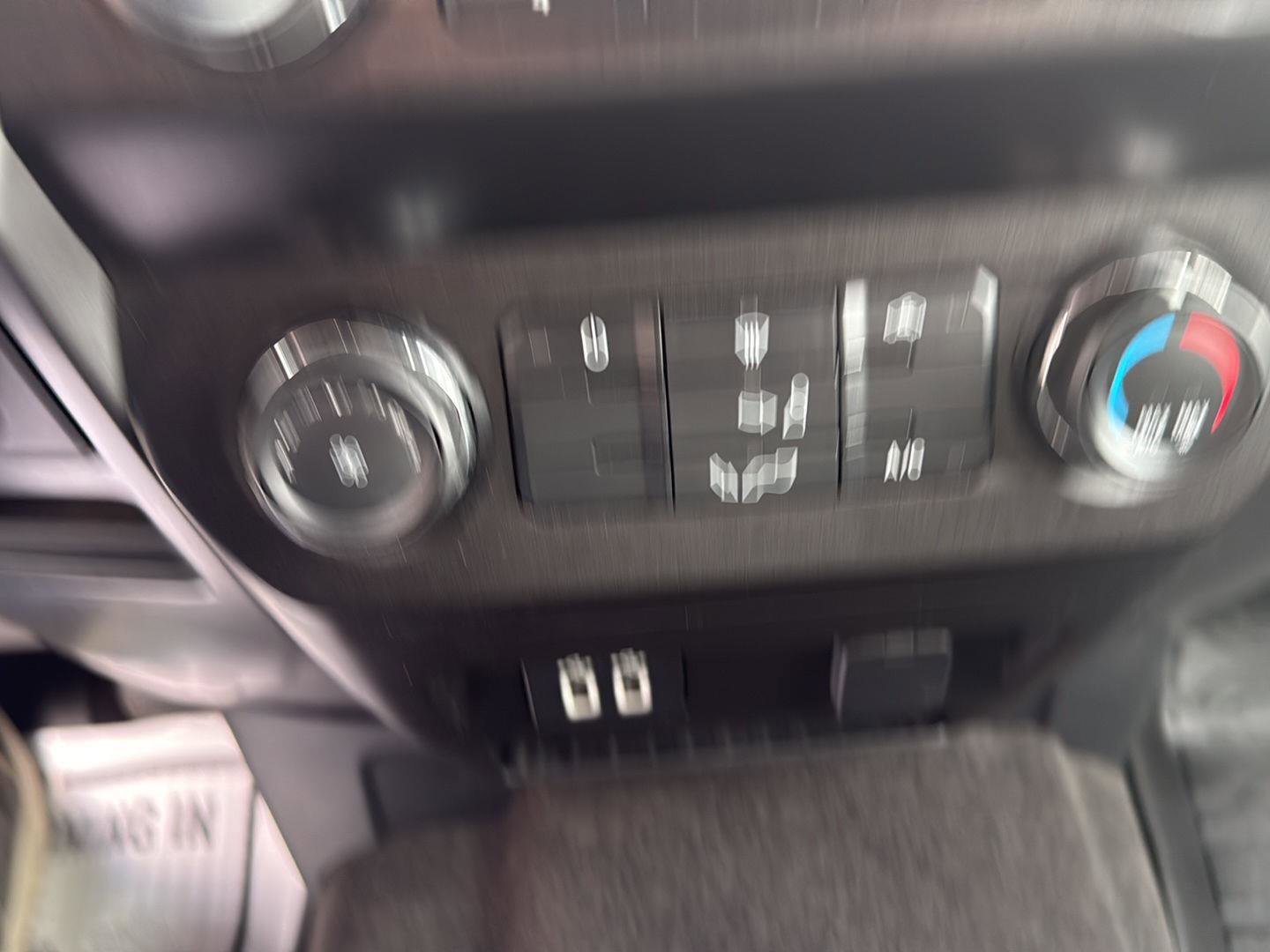 Used 2020 Ford F150 XLT w/ Trailer Tow Package image 26