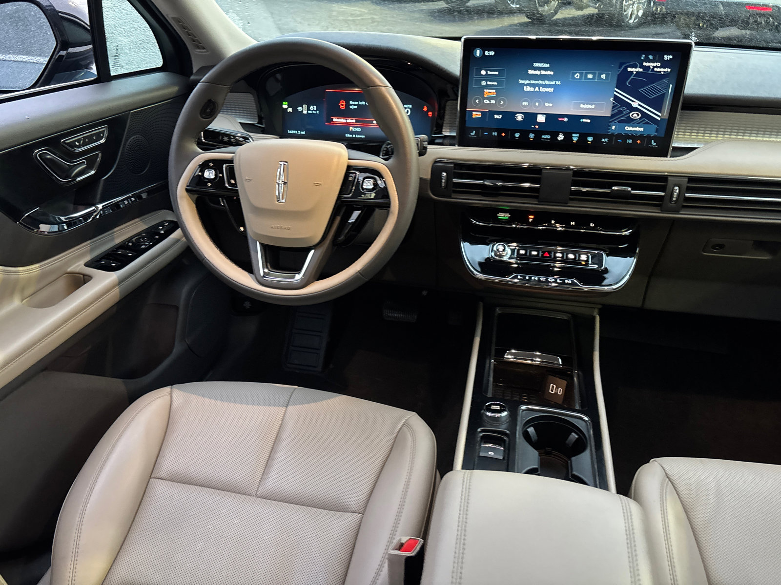 Certified 2023 Lincoln Corsair FWD w/ Equipment Group 101A image 30