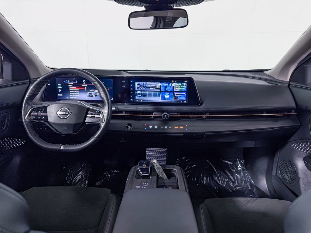 Certified 2023 Nissan Ariya FWD image 14