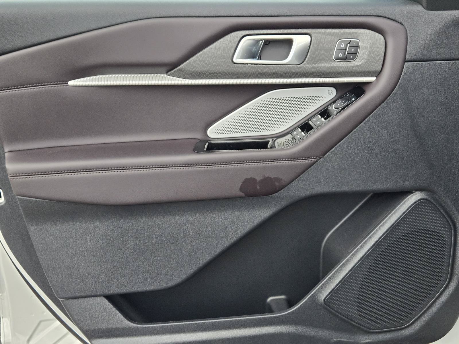 New 2026 Ford Explorer Platinum RWD image 14
