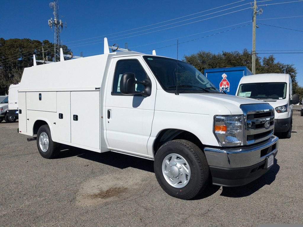 New 2026 Ford E-350 and Econoline 350 Super Duty w/ Power Equipment Group image 2
