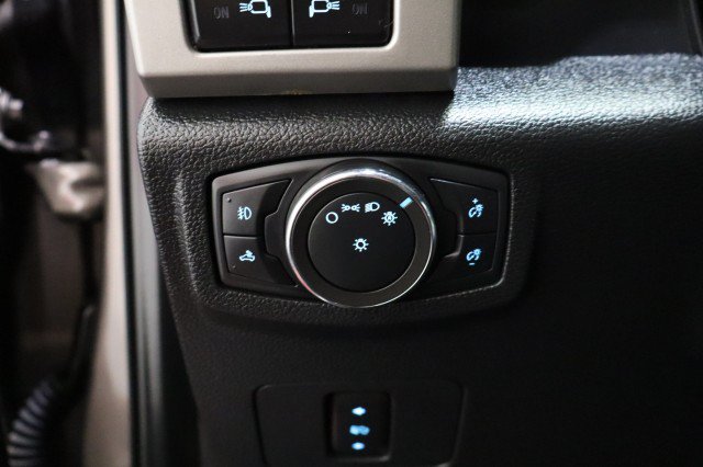 Used 2020 Ford F250 Lariat AWD/4WD image 36