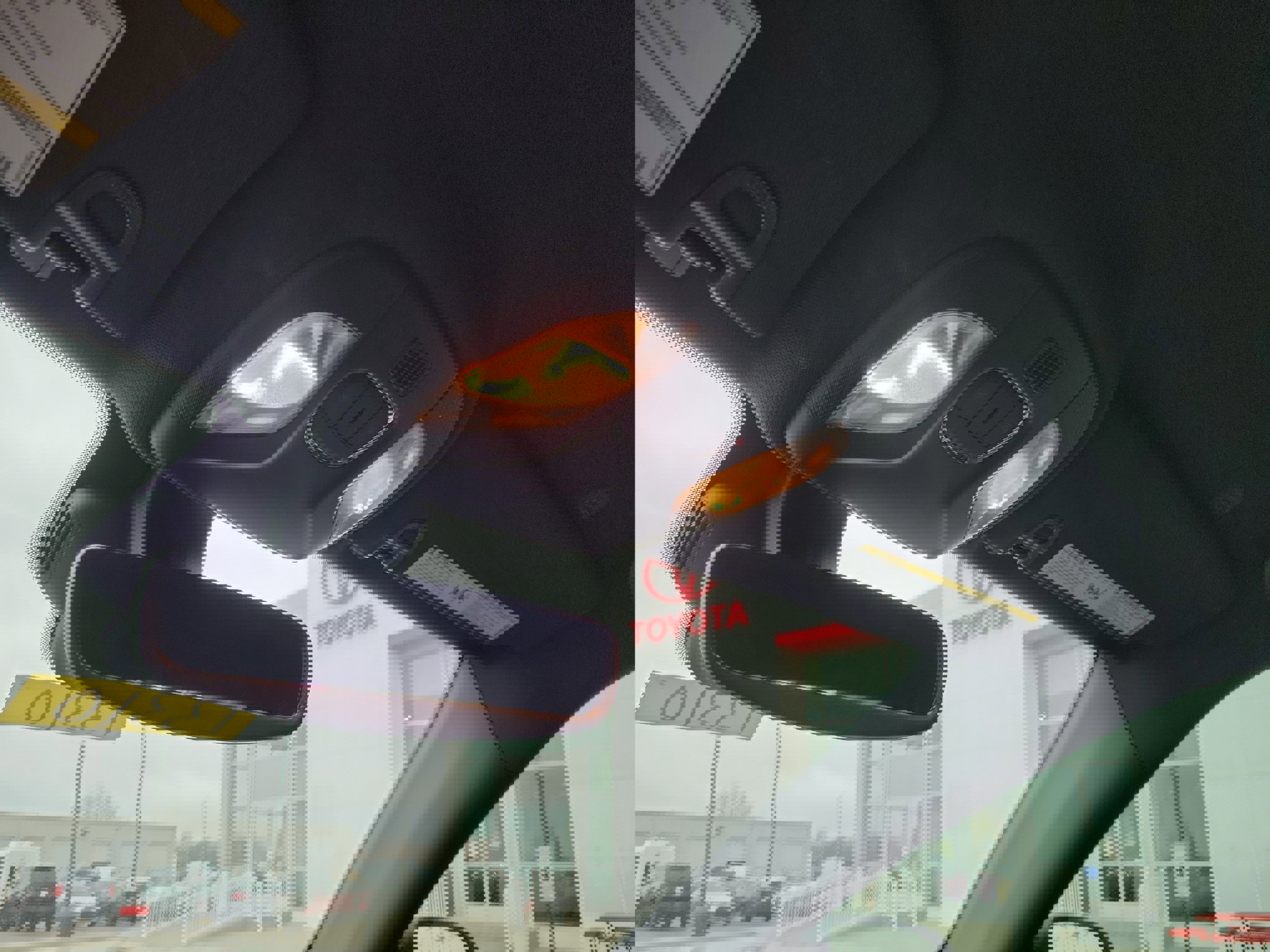 Used 2023 Jeep Compass Latitude image 30