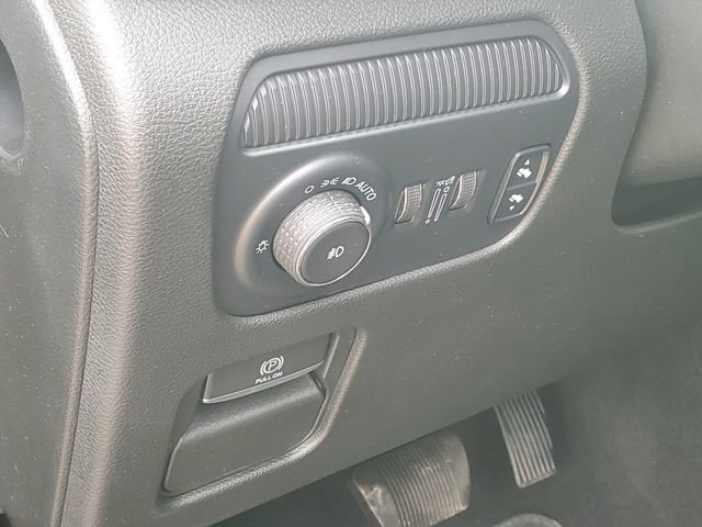 Used 2024 Jeep Wagoneer 4WD w/ Premium Group I image 11