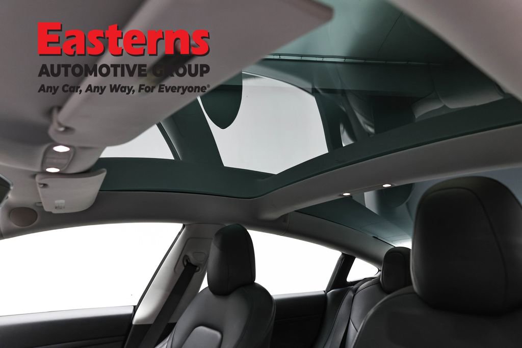 Used 2020 Tesla Model 3 Standard Range Plus image 31