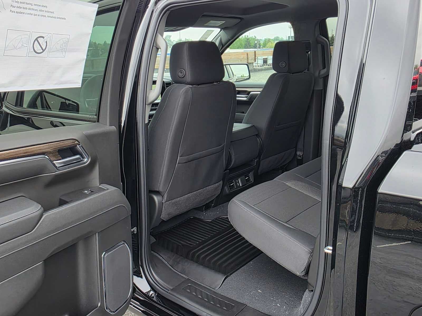 New 2026 Chevrolet Silverado 1500 RST AWD/4WD image 15