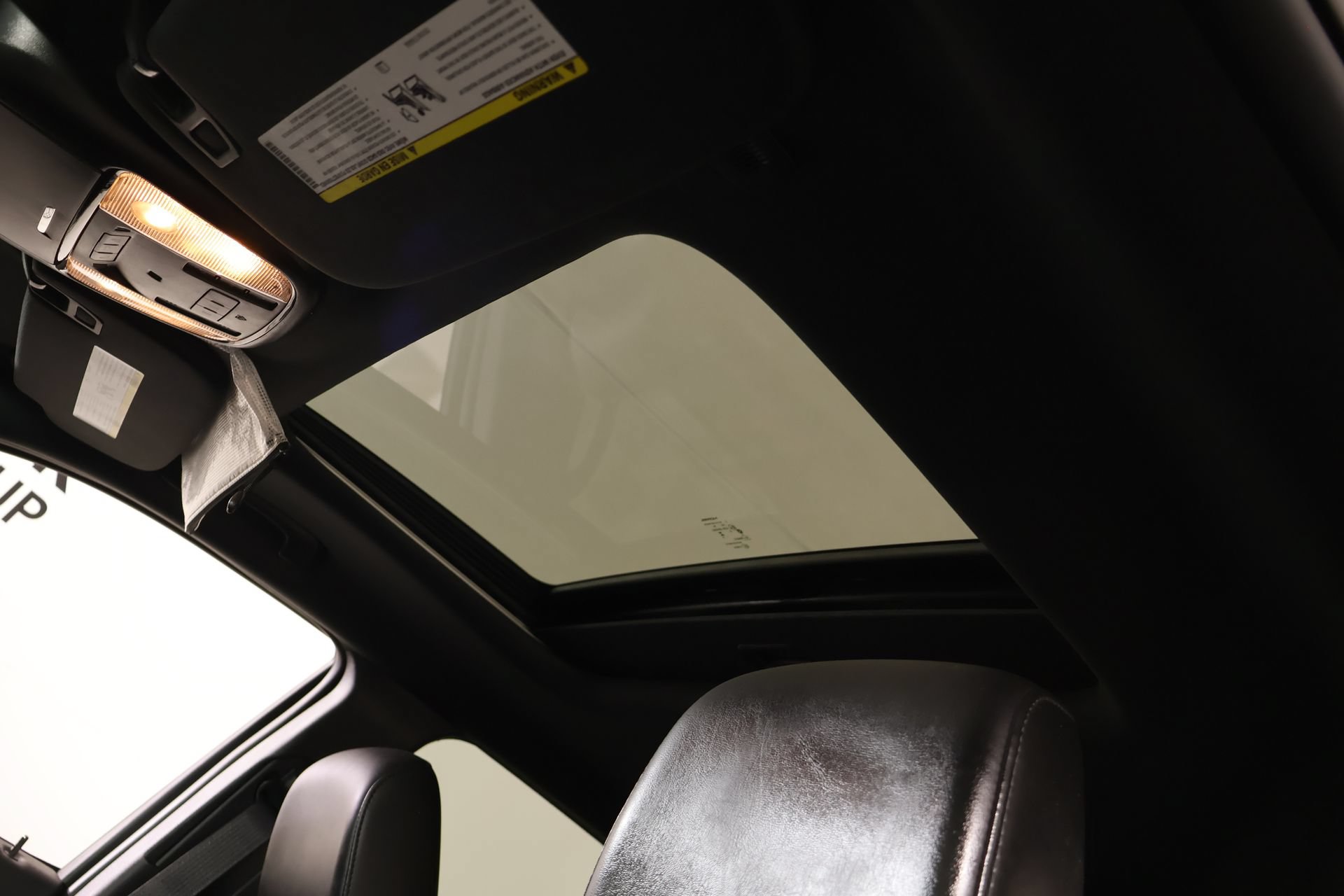 Used 2024 Dodge Durango R/T AWD/4WD image 17