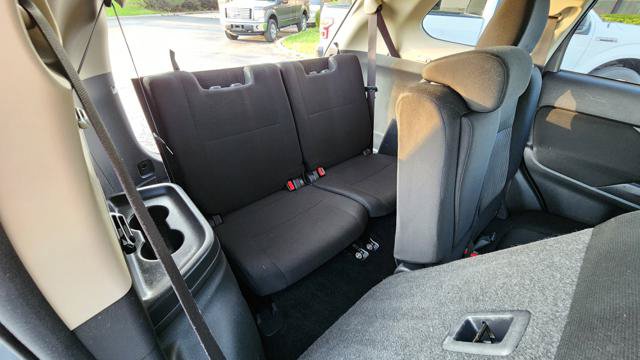 Used 2014 Mitsubishi Outlander SE FWD image 18